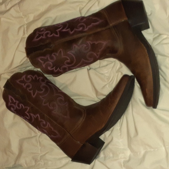Women's Ariat western style boots size 10 - Picture 6 of 11